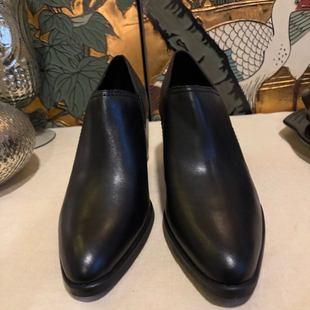 Naturalizer Black Leather Cowboy Booties 7.5M NWOT